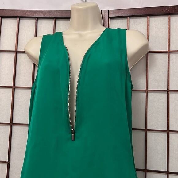 THE KOOPLES SILK VNECK SLEEVELESS BLOUSE SIZE XS - Picture 5 of 6